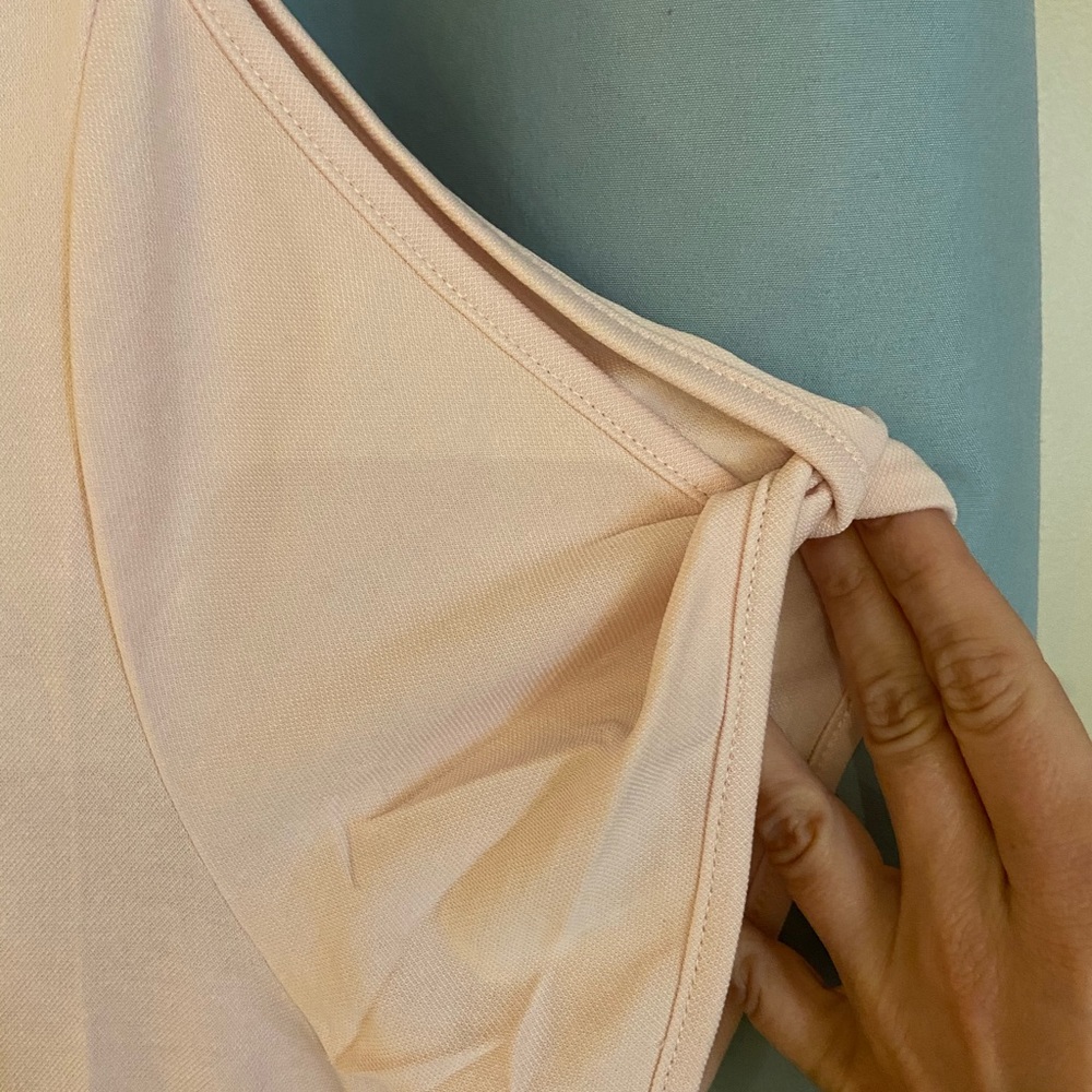 Blush short keyhole sleeve shirt - Picture 5 of 6
